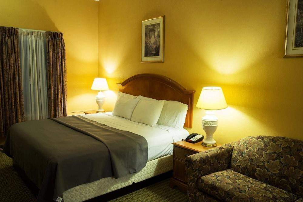 Baymont By Wyndham Socorro Motel Екстериор снимка