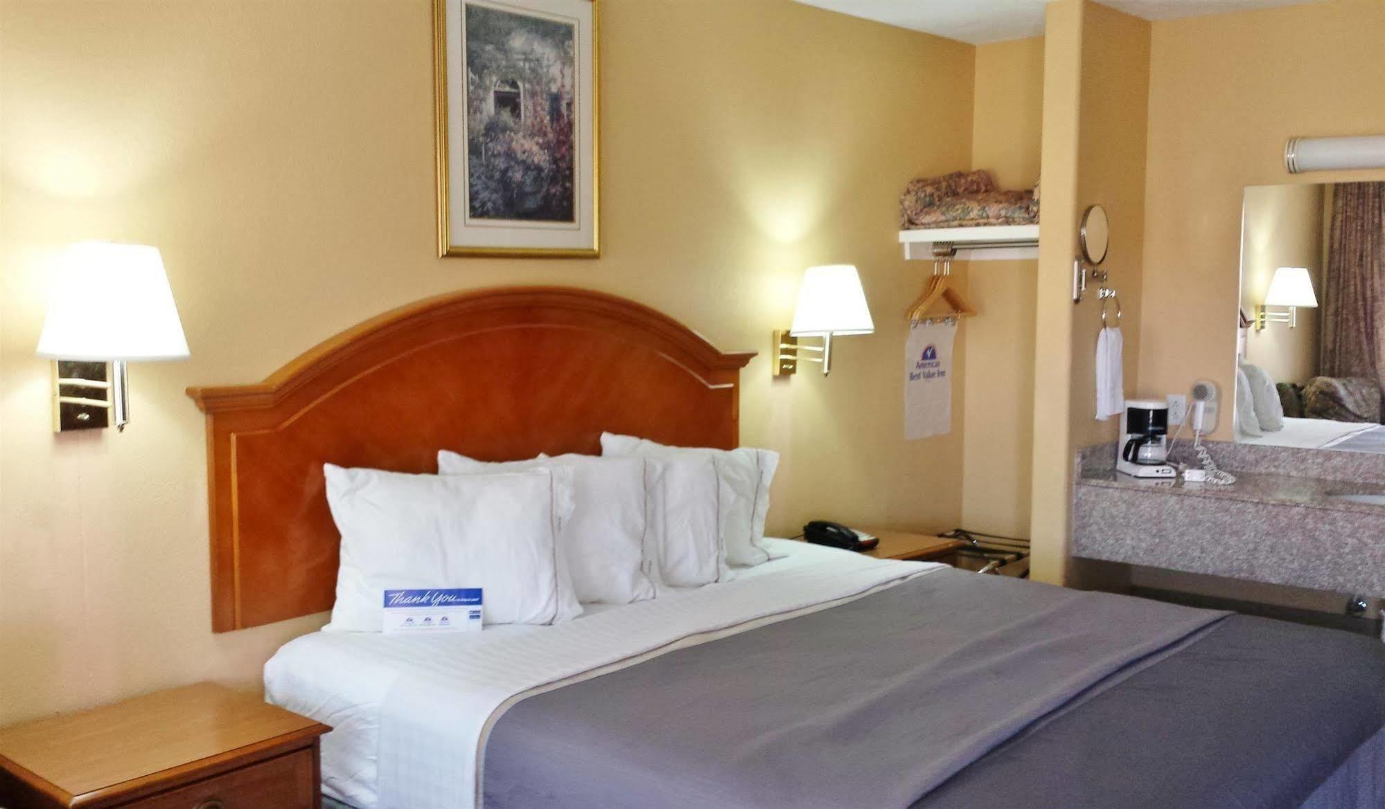 Baymont By Wyndham Socorro Motel Екстериор снимка